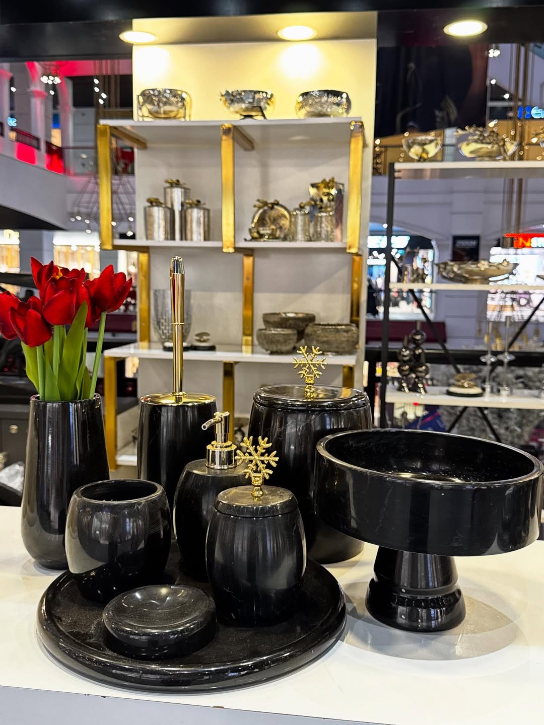 SİYAH RENK KLASİK MODEL MERMER BANYO SETLERİ - Pietro Di'Marble